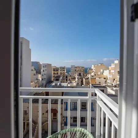 Let Me Host -palace Bugibba خليج سانت بول