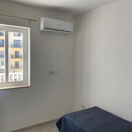 Let Me Host -palace Bugibba Apartment
