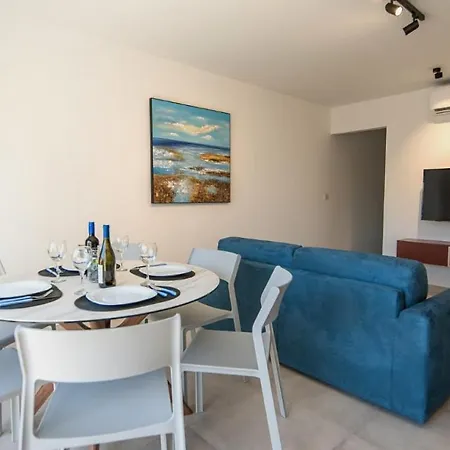 Let Me Host -palace Bugibba Apartment